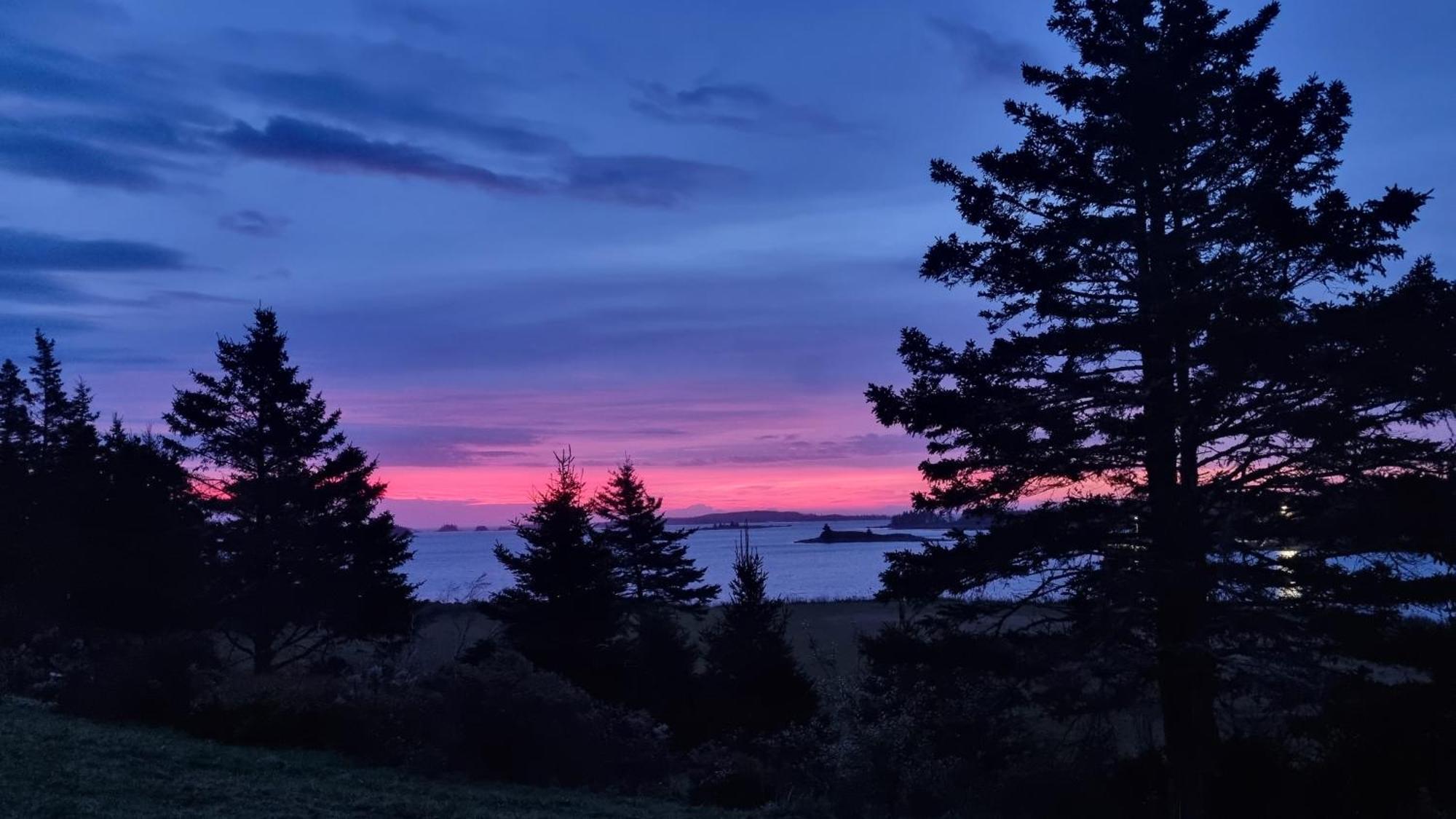 Port Dufferin Oceanfront Apartments מראה חיצוני תמונה
