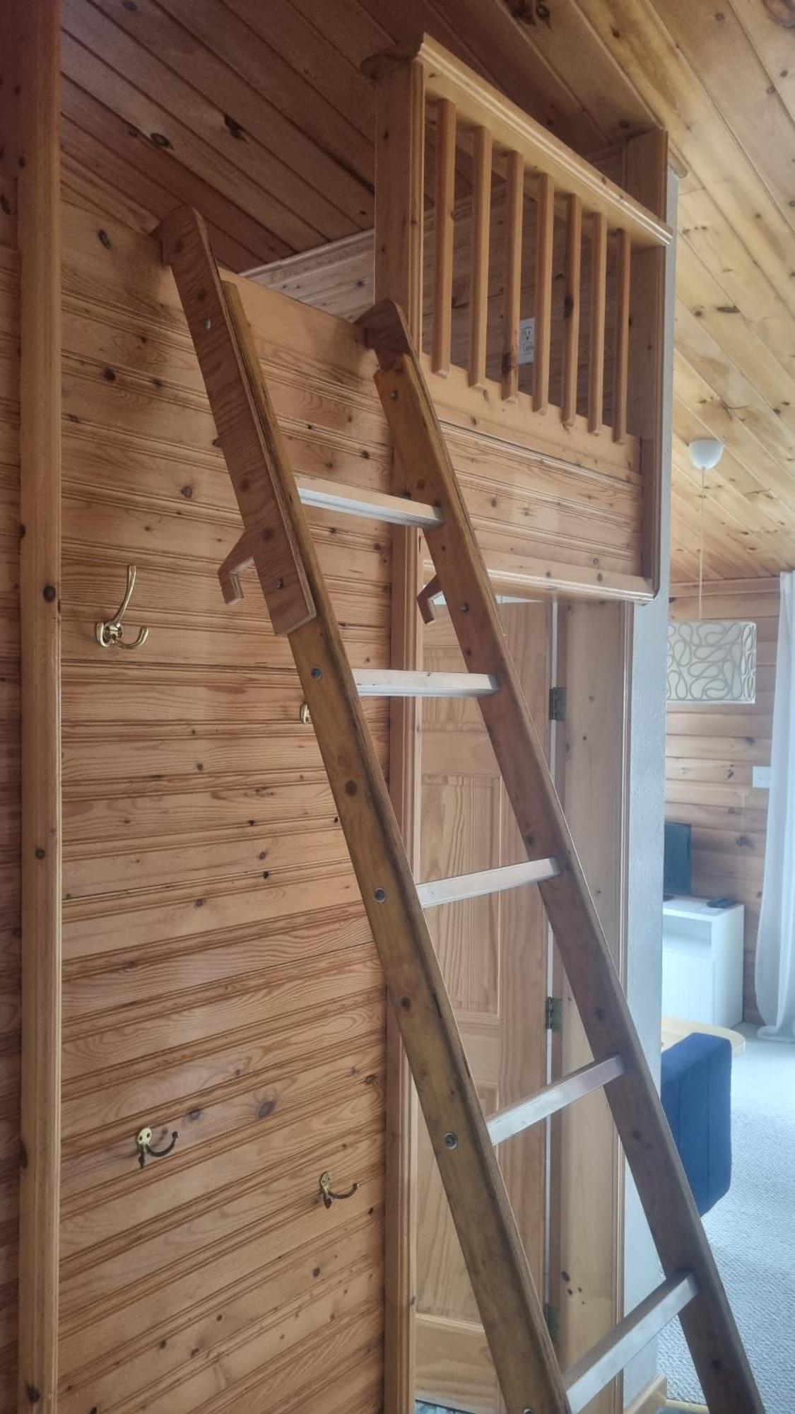 Port Dufferin Oceanfront Apartments מראה חיצוני תמונה