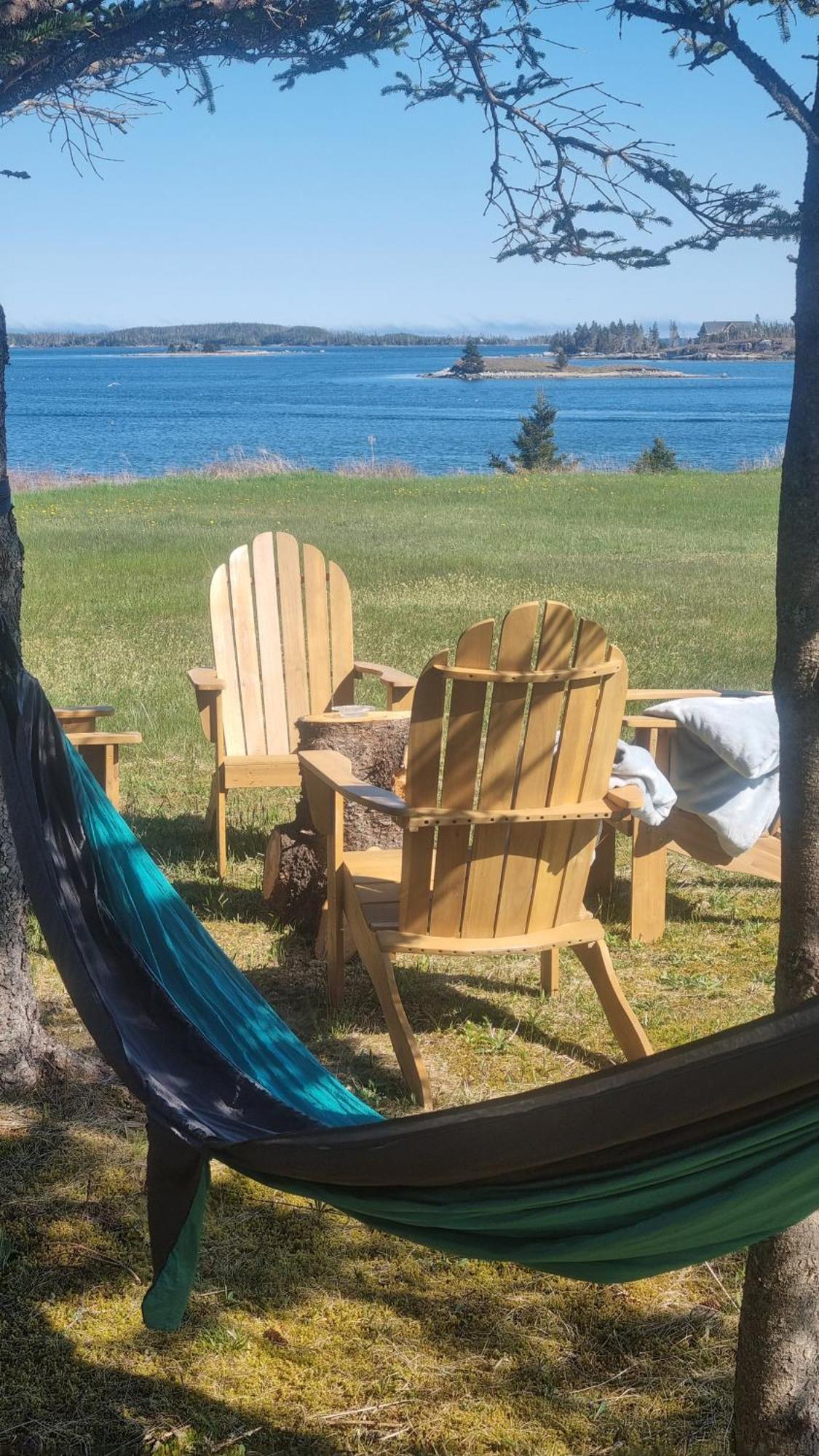 Port Dufferin Oceanfront Apartments מראה חיצוני תמונה